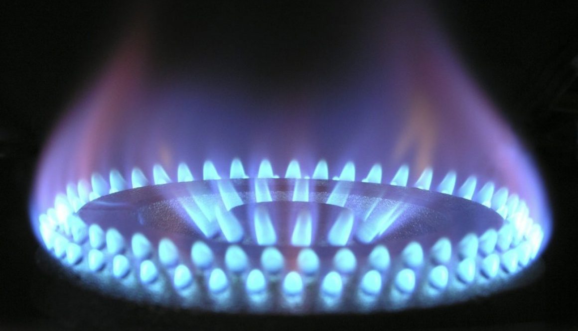 flame-580342_1920